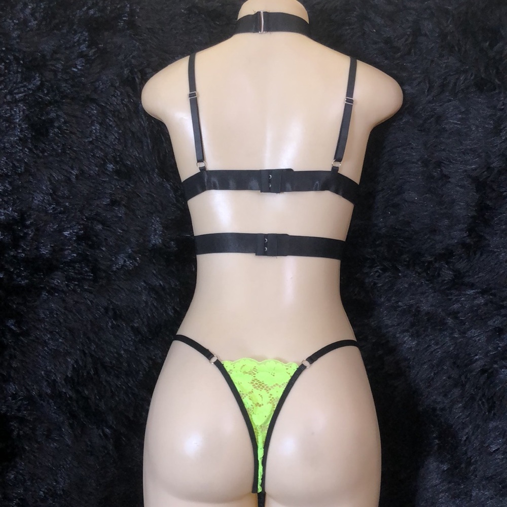 Like Green & Black Lace 2pc Bralette Set - Picture 8 of 10